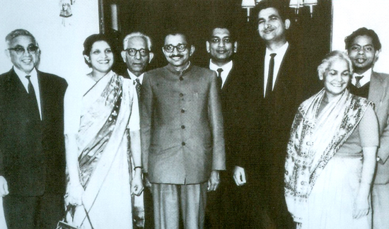 1963 के उप चुनाव में दीनदयाल उपाध्याय की हार के पीछे कई वजहें रहीं. उसमें सबसे खास रही जातीय ध्रुवीकरण. कांग्रेस ने पूरी कोशिश की राजपूत वोटरों का ध्रुवीकरण हो जाए औऱ ऐसा हुआ भी. इसके जवाब में जनसंघ की स्थानीय इकाई ने ब्राम्हण मतदाताओं को रिझाने का प्रयास किया. हालांकि दीनदयाल उपाध्याय खुद ऐेसे ध्रुवीकरण के पक्ष में नहीं थे.
