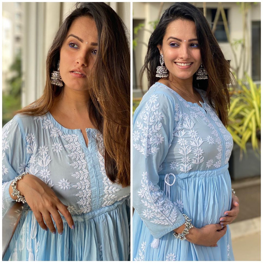 अनिता ने इस वीडियो के कैप्शन में दो हार्ट्स को जोड़कर तीसरा हार्ट बनाया है।