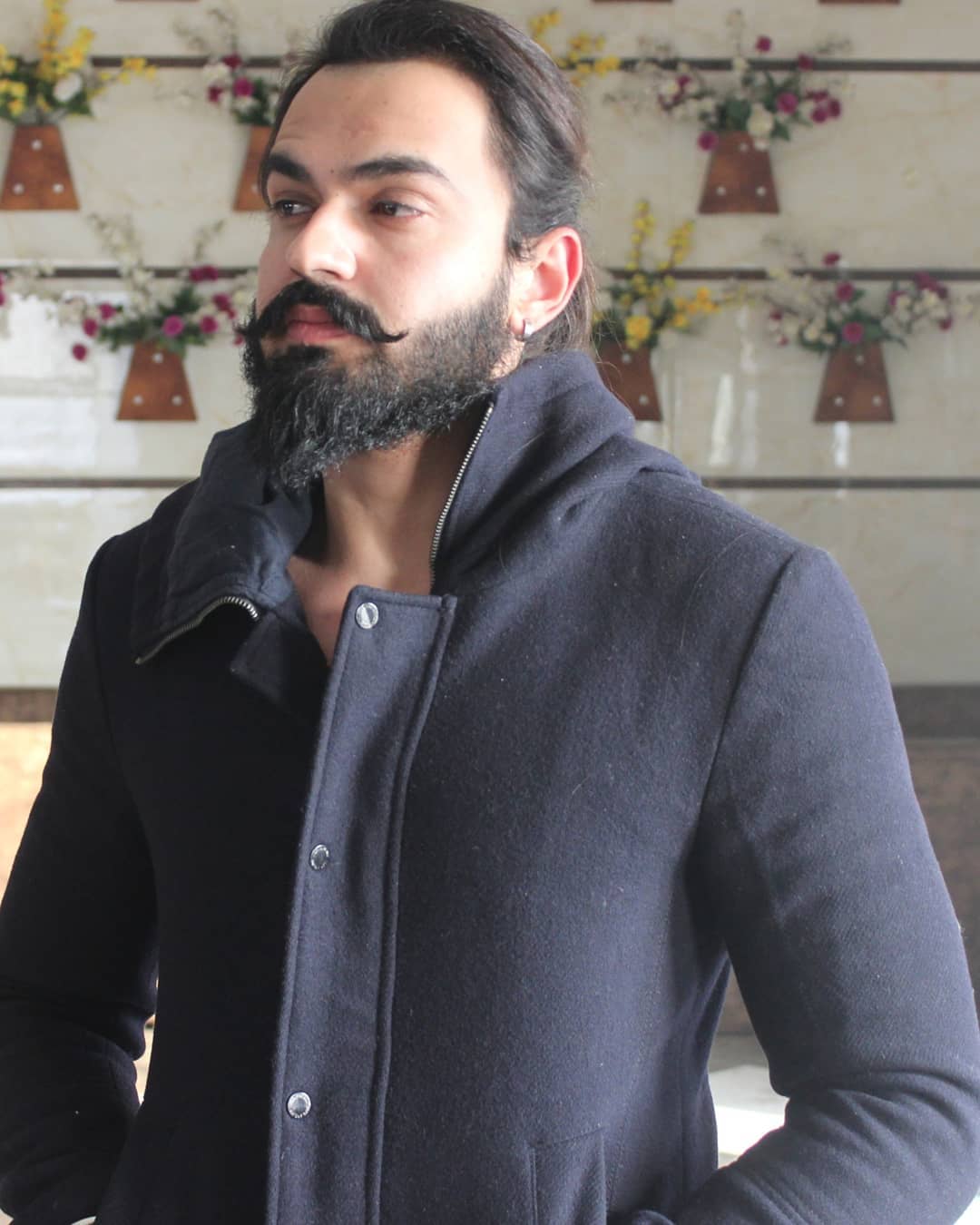 मार्च 2019 में उनका गाना 'शीबा की रानी' भी चर्चा में रहा था। मार्च 2020 में सॉन्ग 'देवदास' रिलीज हुआ था।