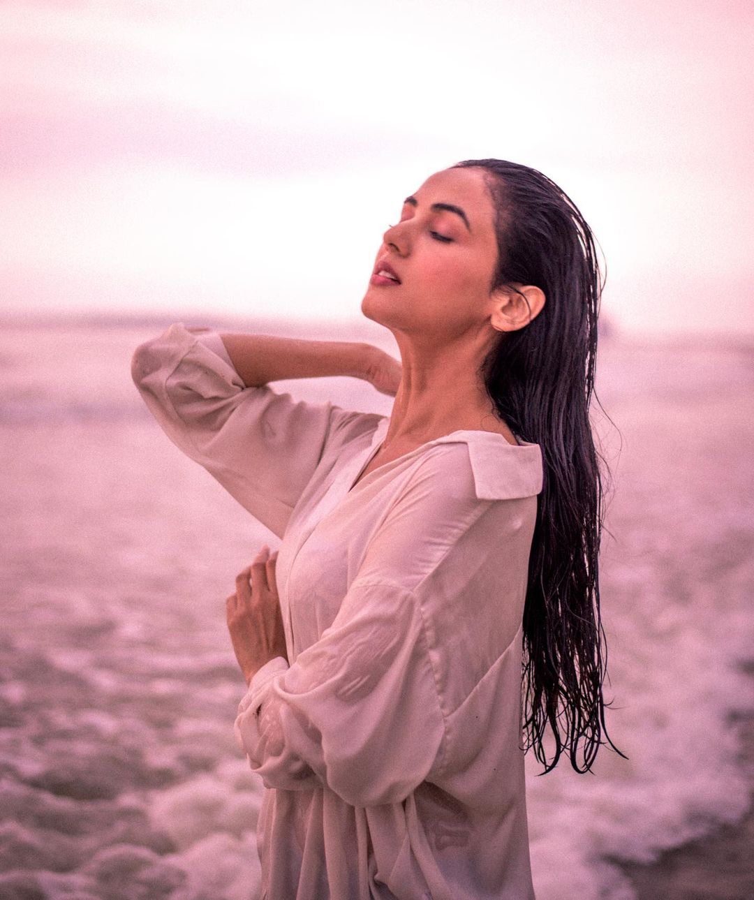 सोनल इन दिनों गोवा के वेकेशन एन्जॉय कर रही हैं। 