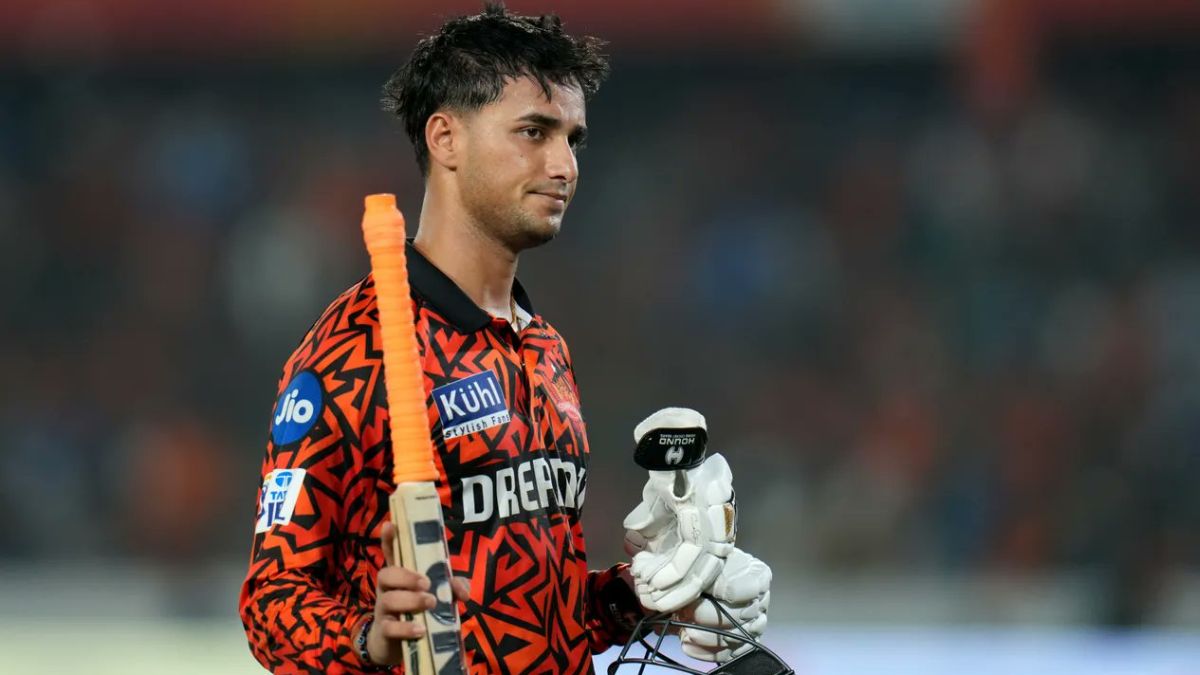 SRH batter Abhishek Sharma is Playing with best strike rate in IPL 2024 