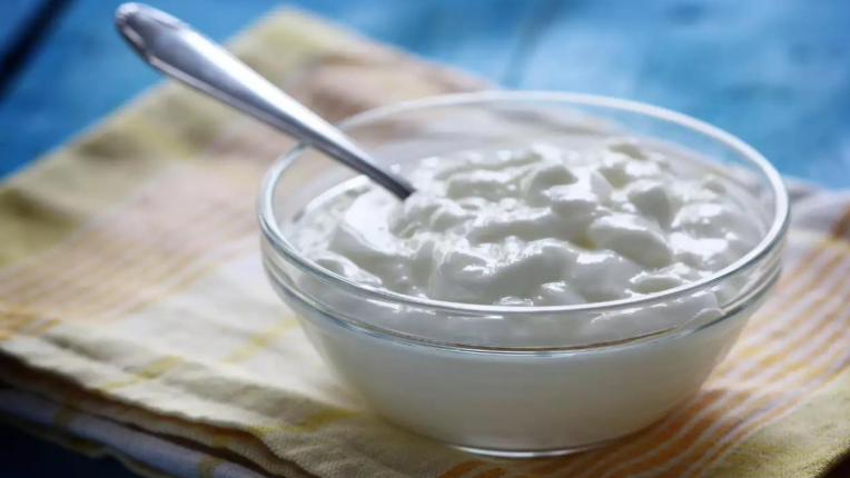 Curd for summer stomach issue