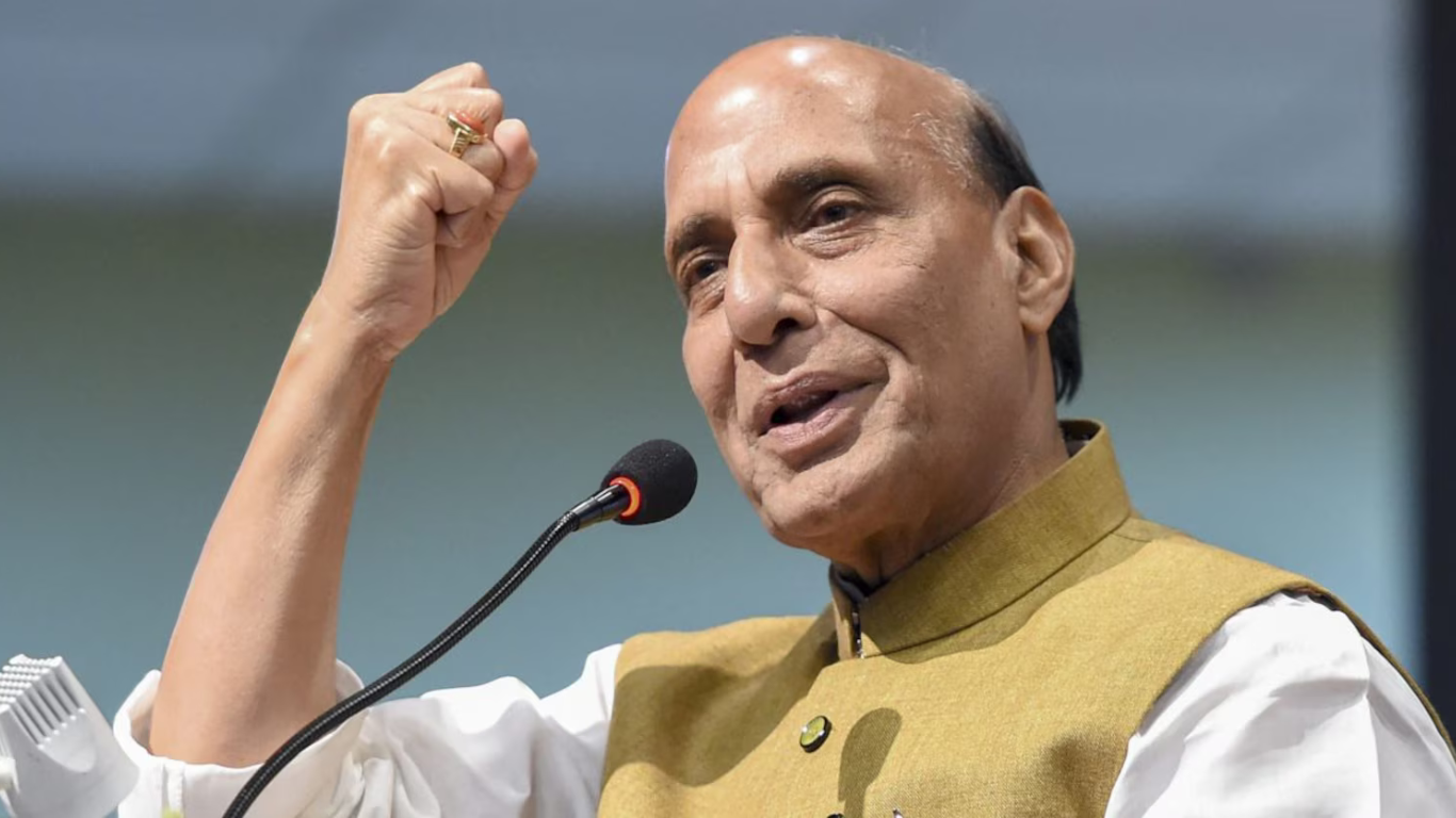 उन्होंने कहा कि भाजपा के नेतृत्व वाली एनडीए सरकार ने लोगों के कल्याण के लिए कई फैसले लिए हैं। उन्होंने प्रवासी भारतीयों और विदेश में पढ़ रहे भारतीय छात्रों के लिए सरकार के प्रयासों को भी याद किया, अगर उन्हें कोई कठिनाई आती है। राजनाथ सिंह ने कहा कि प्रधानमंत्री मोदी के प्रयासों के बाद यूक्रेन से छात्रों को निकाला गया। 