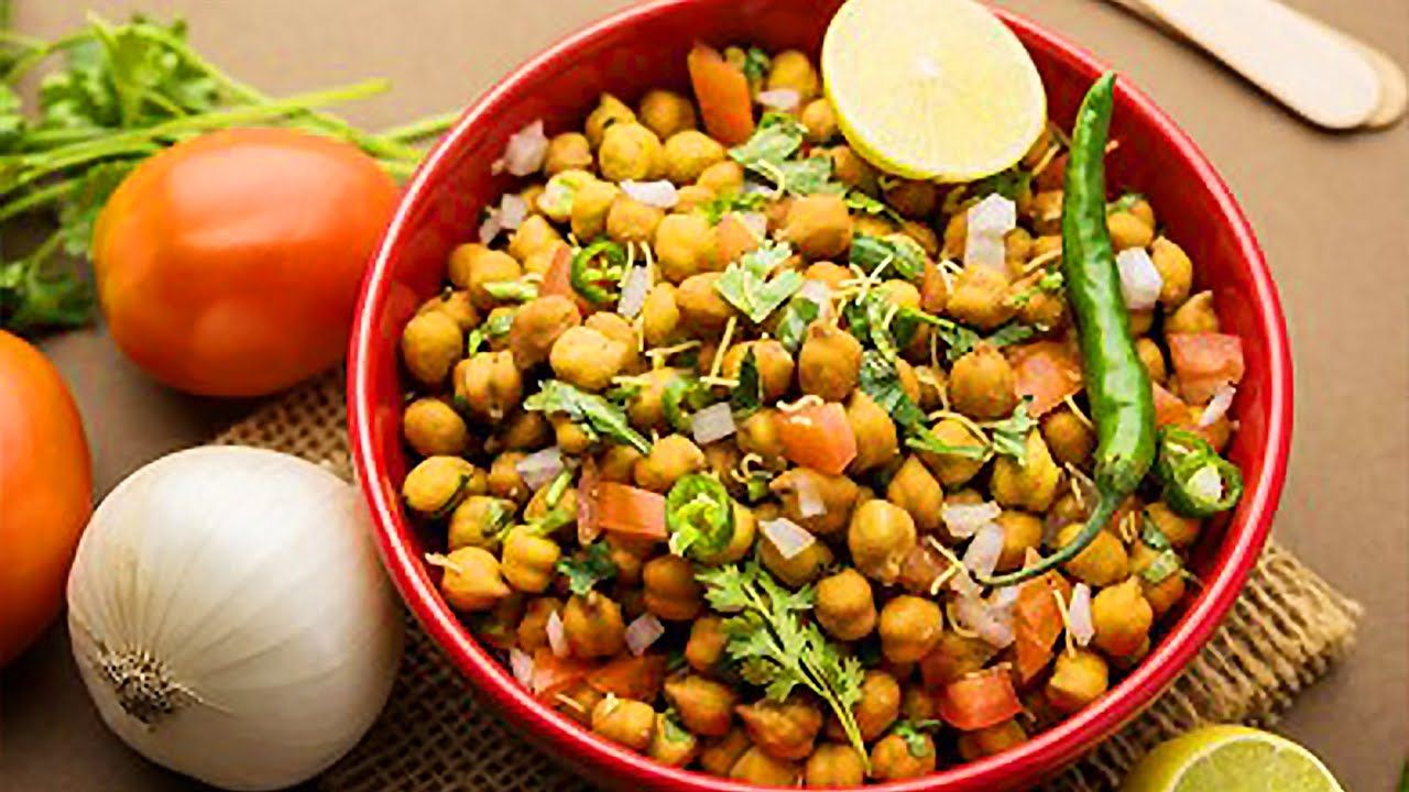 सुबह खाली पेट भीगे चने खाने से हेल्थ को क्या लाभ होते हैं? जानकर दांतों तले उंगलियां दबा लेंगे!