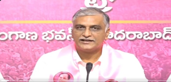 స్థానిక సంస్థలకు ఎన్నికలు నిర్వహించరా? – బీఆర్ఎస్ ఎమ్మెల్యే హరీశ్​ రావు ఫైర్