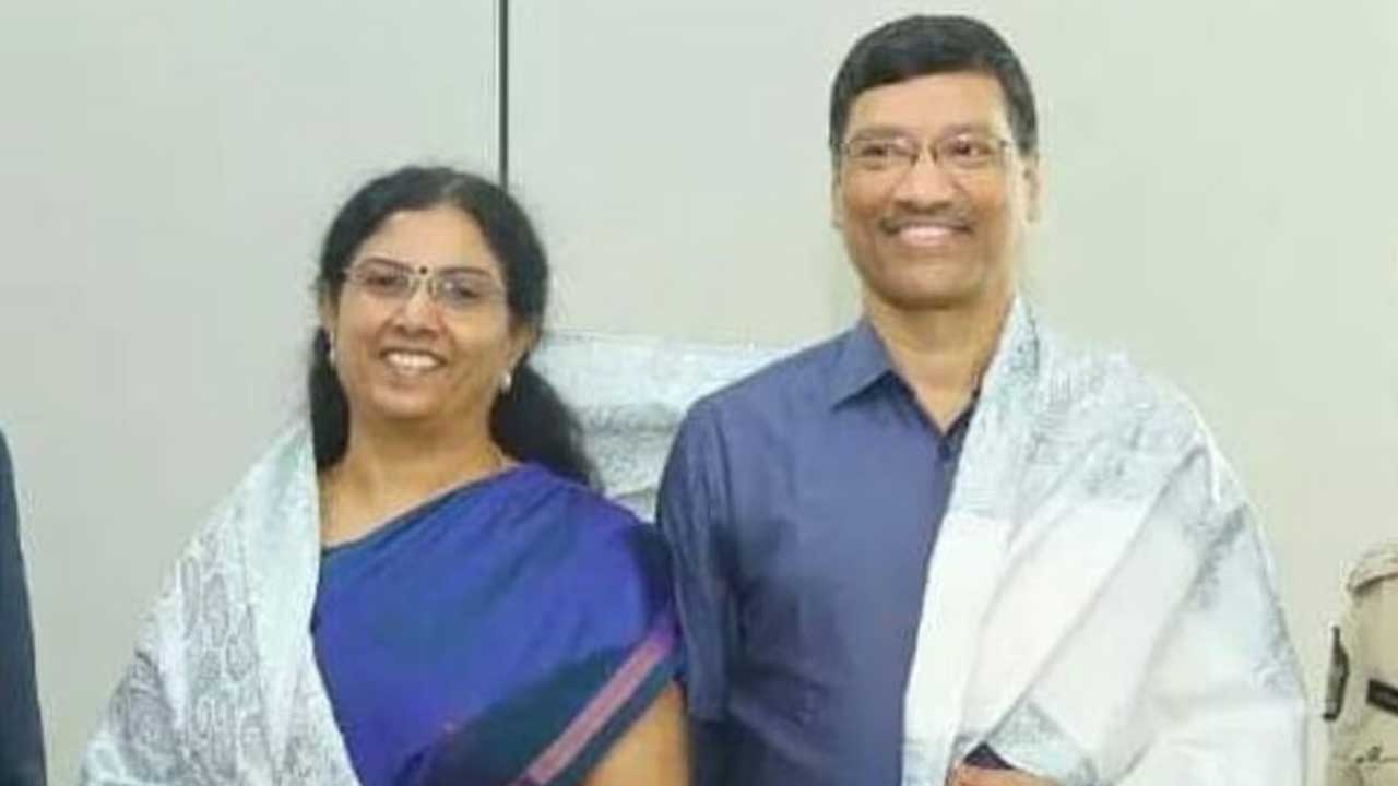 ఏపీపీఎస్సీ ఛైర్పర్సన్గా అనురాధ నియామకం ఏపీపీఎస్సీ ఛైర్పర్సన్గా అనురాధ నియామకం