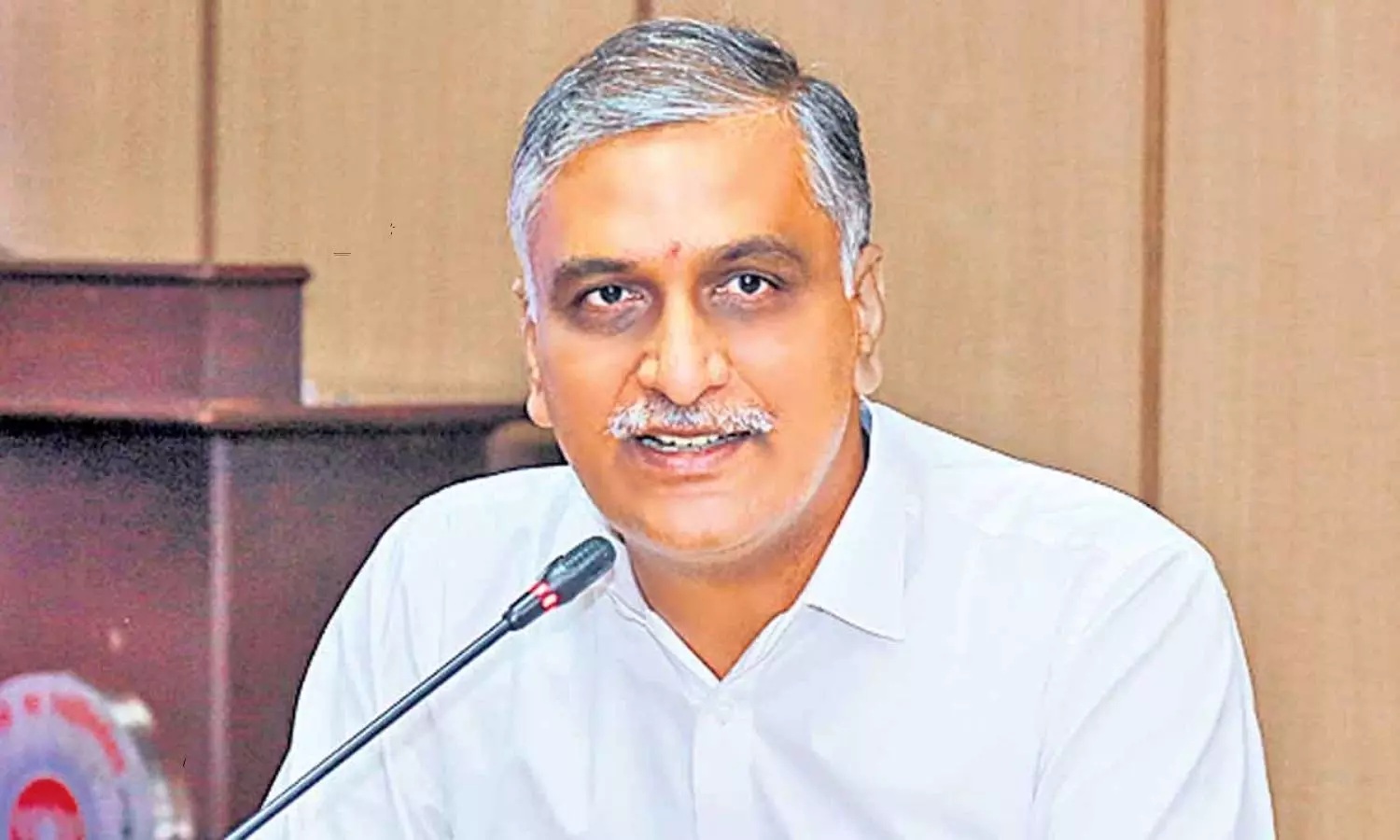బడ్జెట్ లో పచ్చి అబద్ధాలు, అసత్యాలు: హరీశ్ రావు బడ్జెట్ లో పచ్చి అబద్ధాలు, అసత్యాలు: హరీశ్ రావు