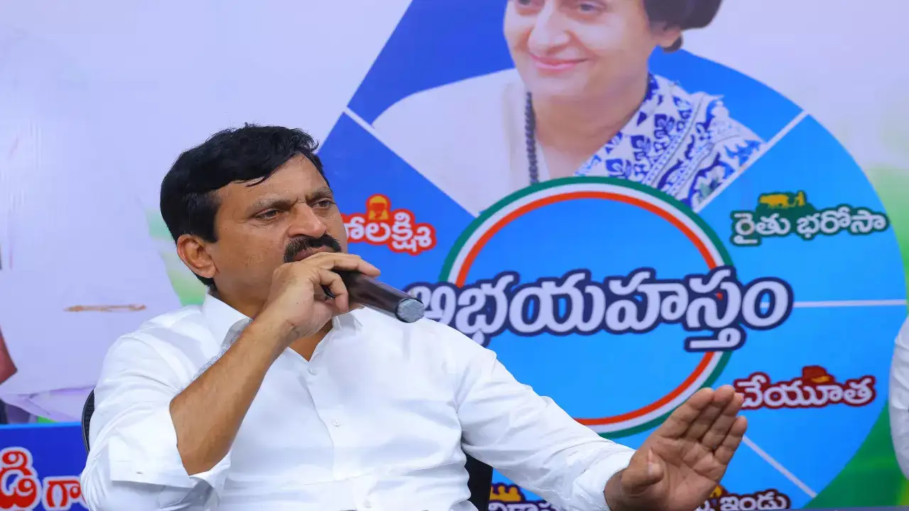 ఆ మంత్రి పై మంత్రి పొంగులేటి కుట్రలు ఆ మంత్రి పై మంత్రి పొంగులేటి కుట్రలు
