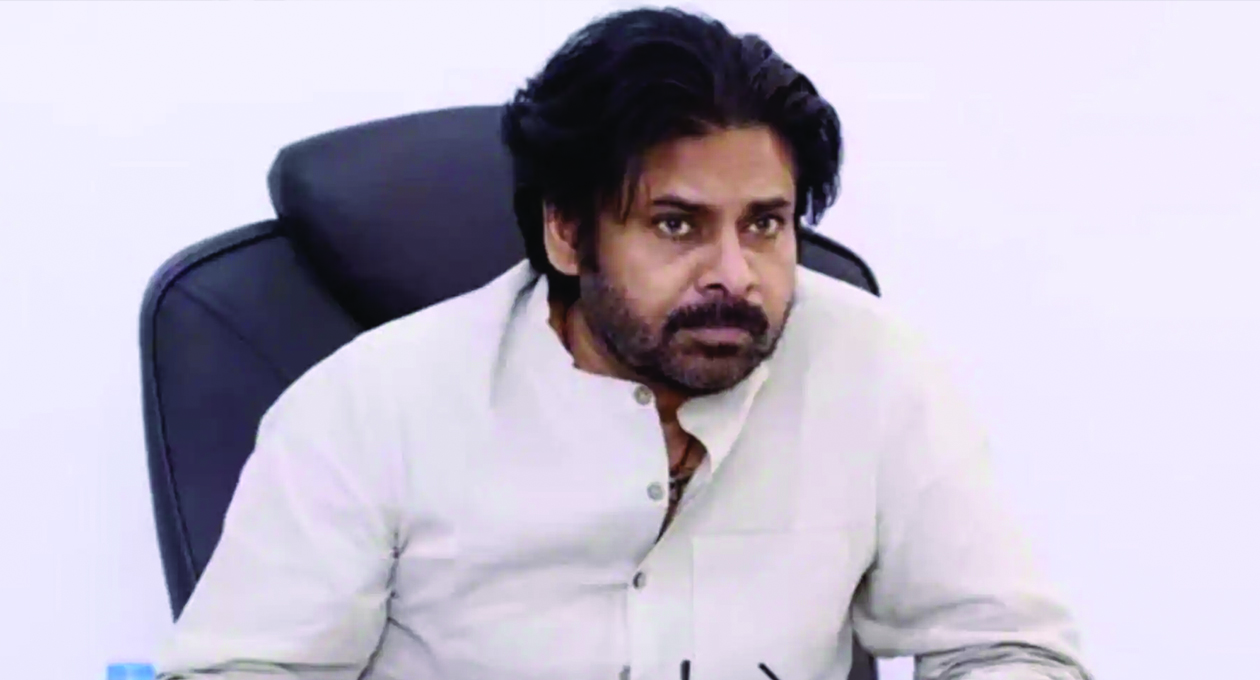 అదరడు.. బెదరడు.. దటీజ్ పవన్ కళ్యాణ్..!