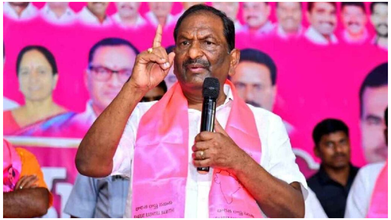 రోడ్లపై రైతులు.. స్టార్ హోటల్లో మంత్రులు-మాజీ మంత్రి కొప్పుల ఈశ్వర్ రోడ్లపై రైతులు.. స్టార్ హోటల్లో మంత్రులు-మాజీ మంత్రి కొప్పుల ఈశ్వర్