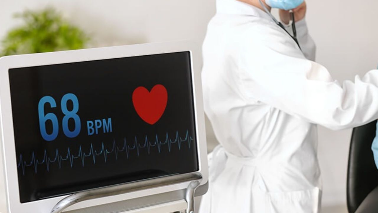 Heart Diseases: ఈ ఒక్క టెస్ట్‌తో.. గుండెపోటు, స్ట్రోక్‌ను ముందుగానే పసిగట్టొచ్చు తెలుసా ?