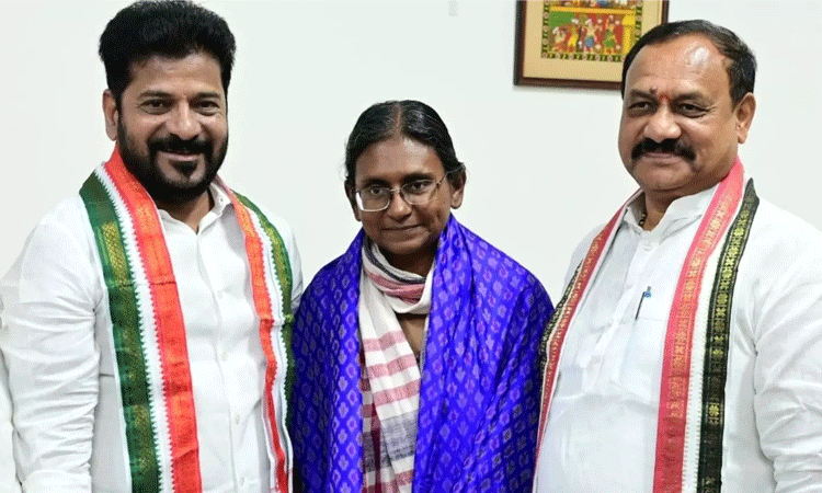 Congress: ముఖ్యమంత్రి రేవంత్‌రెడ్డితో మీనాక్షి నటరాజన్‌, మహేశ్‌గౌడ్‌ భేటీ