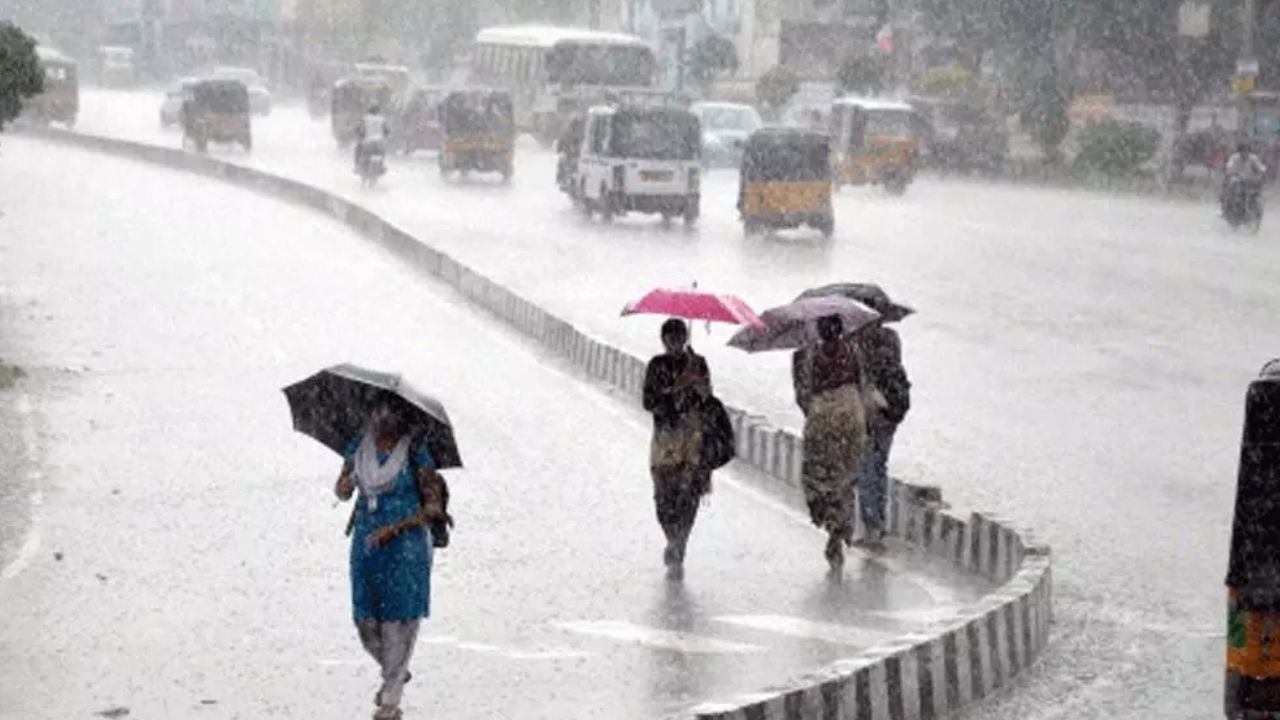 Telugu States: తెలుగు రాష్ట్రాల్లోని ఈ ప్రాంతాలకు భారీ వర్షసూచన