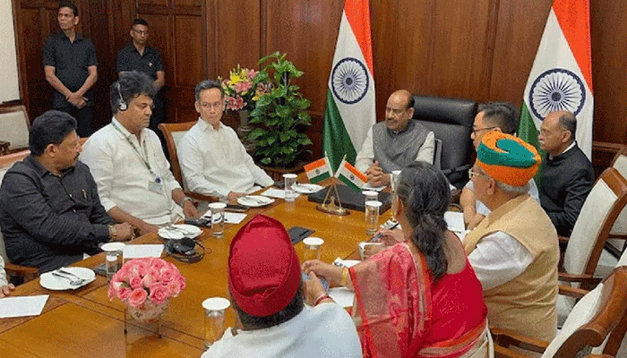 Lok Sabha: సభా సజావుగా సాగేందుకు విపక్షాల అంగీకరం.. అఖిలపక్ష భేటీతో ఆందోళనలకు బ్రేక్‌