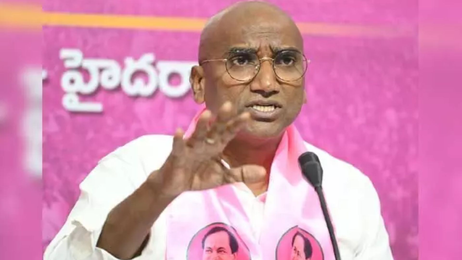 Hyderabad: సైబ‌రాబాద్ పోలీస్ క‌మిష‌న‌ర్‌కు బీఆర్ఎస్ నేత‌ల ఫిర్యాదు