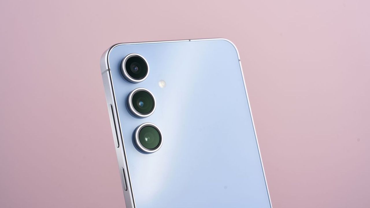 Samsung Galaxy S25 FE: మార్కెట్‌ను షేక్ చేయనున్న శాంసంగ్.. పెద్ద అప్‌గ్రేడ్లతో కొత్త స్మార్ట్‌ఫోన్.. ఏం మారనుందంటే..!