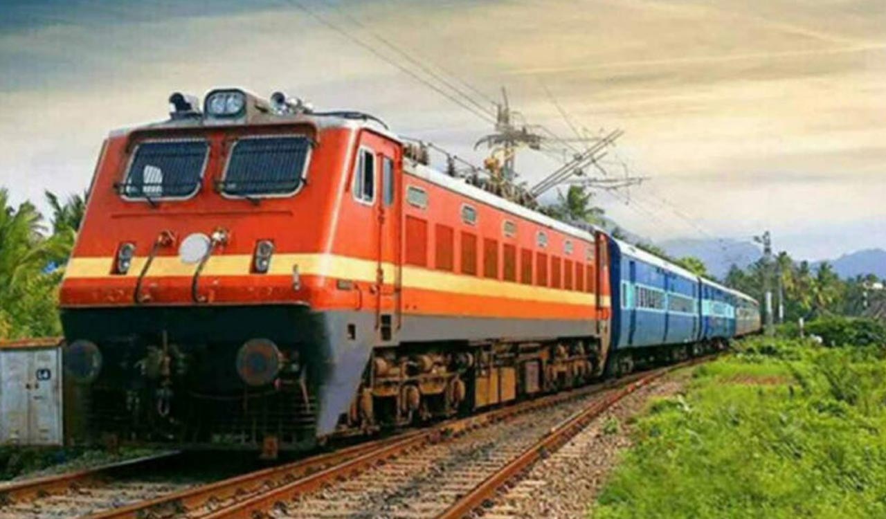 South Central Railway: రైల్వే ప్రయాణికులకు గుడ్​న్యూస్.. నాందేడ్ నుంచి తిరుపతికి స్పెషల్ ట్రైన్స్!