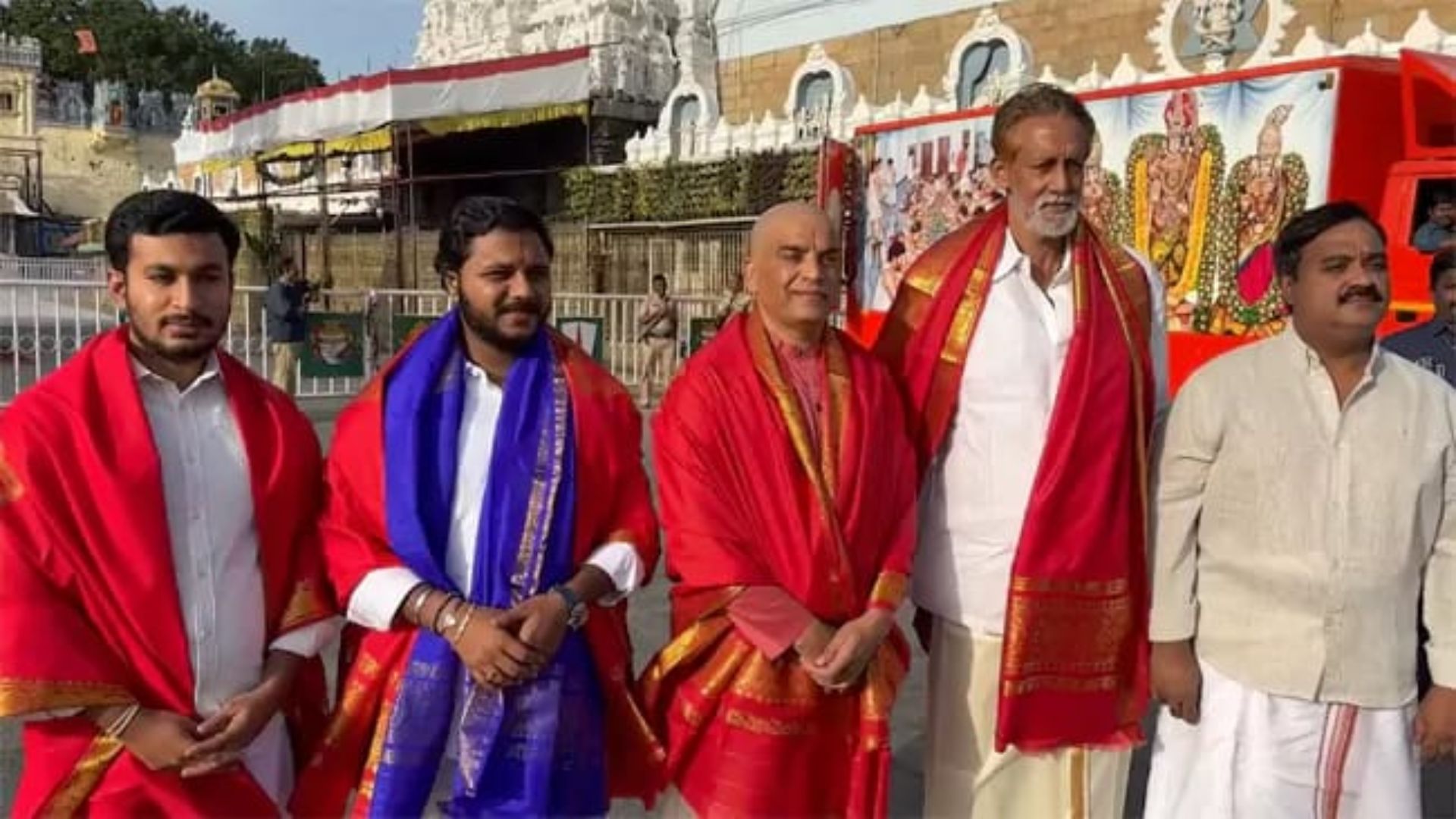 Tirumala: శ్రీవారిని దర్శించుకున్న పలువురు సినీ ప్రముఖులు