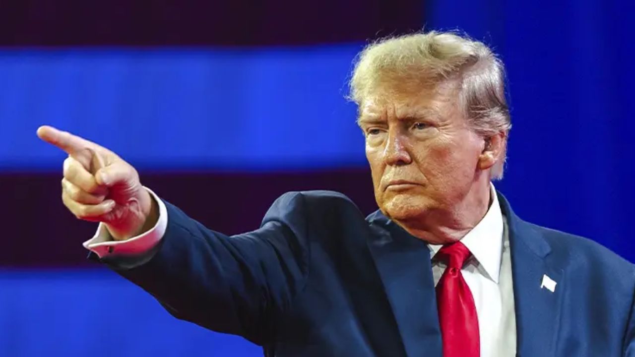 Donald Trump: భారతీయులకు ట్రంప్ మరో బిగ్ షాక్