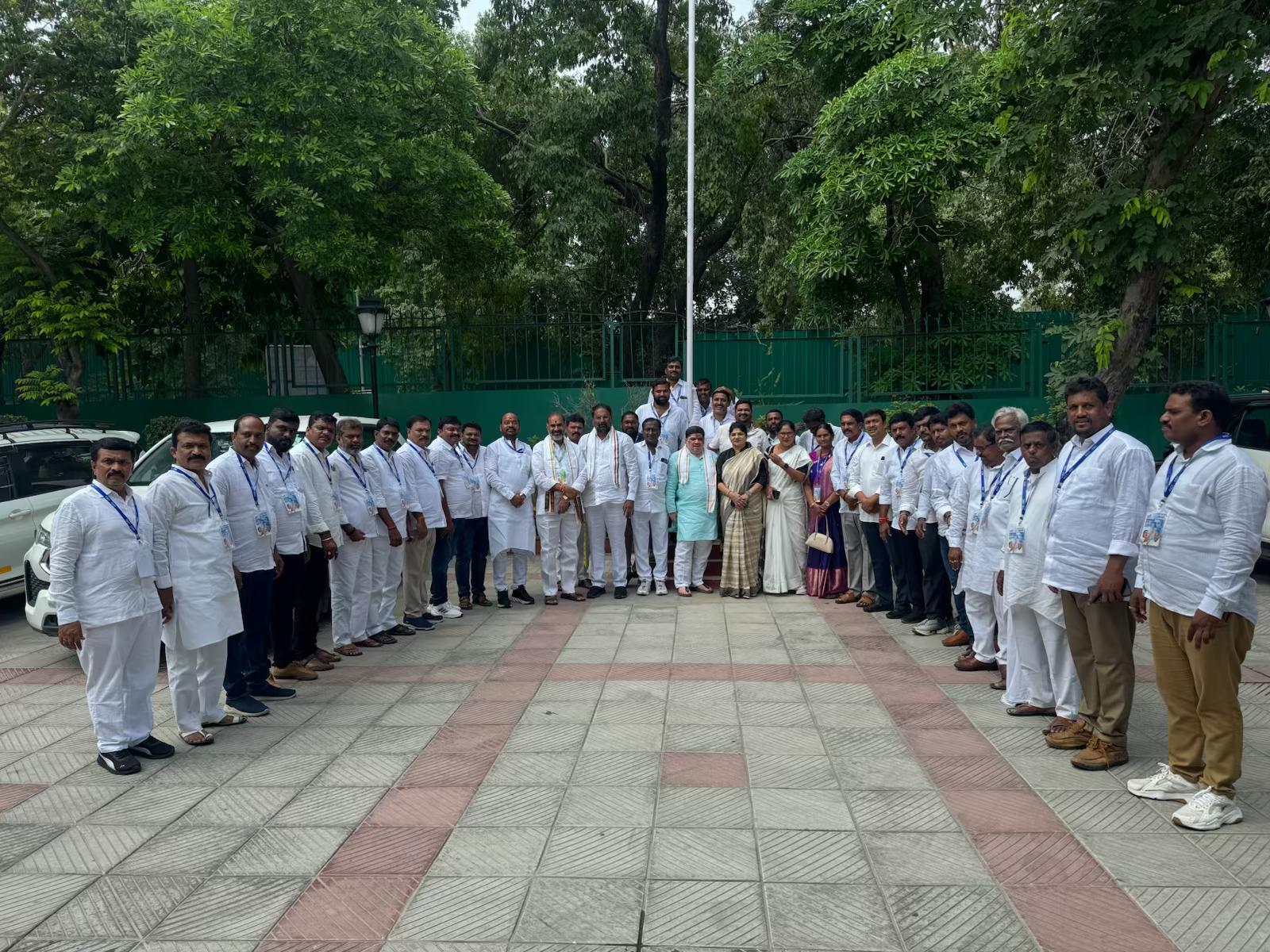 Congress holds OBC conference in Delhi: ఢిల్లీలో కాంగ్రెస్ పార్టీ ఓబీసీ నేతల భేటీ.. ఓబీసీ ఉద్యమంపై దిశా నిర్దేశం