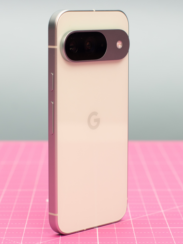 Google Pixel 10 Series: గూగుల్ నుంచి లక్ష రూపాయల ఫోన్..!