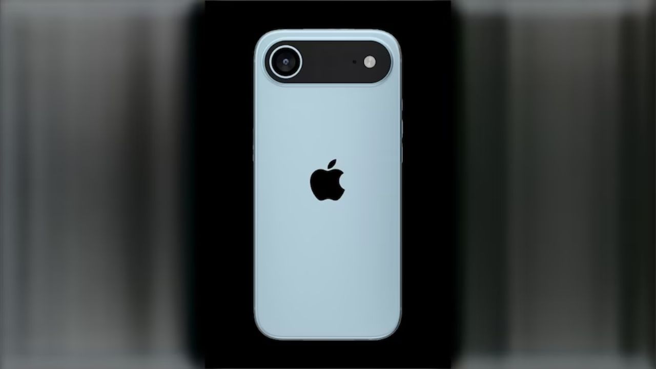 iPhone 17 Air: ఇంత సన్నగా ఉందేంటి.. ఐఫోన్ 17 ఎయిర్ ఫీచర్లు లీక్.. సైసు చూసి అంచానా వేయద్దు..!