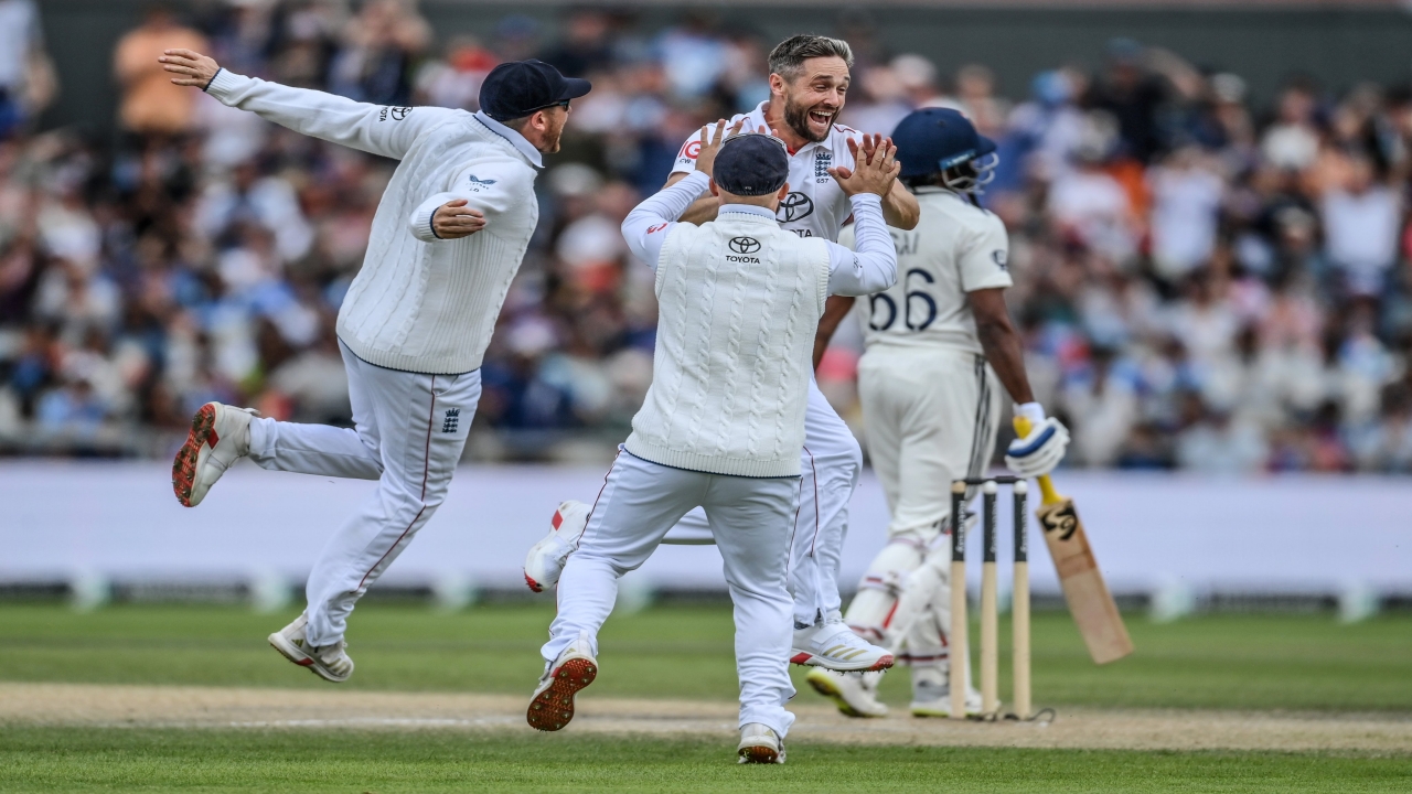 IND Vs ENG: ఆదిలోనే టీమిండియాకు షాక్ ఇచ్చిన వోక్స్