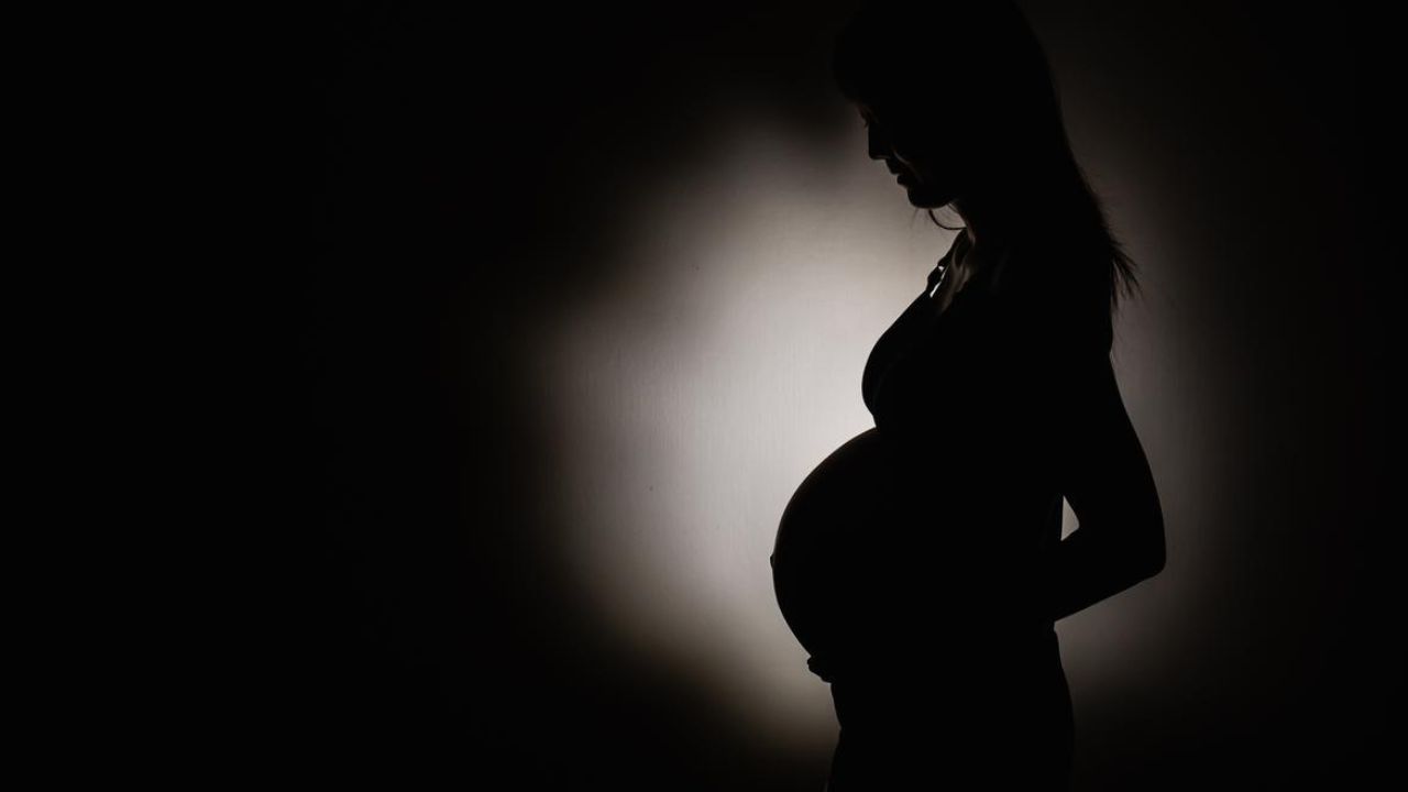 Odisha: ప్రభుత్వ హస్టల్ లోని ఇద్దరు బాలికలకు గర్భం