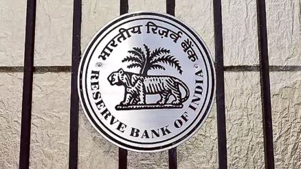 RBI Monetary Policy 2025: గుడ్ న్యూస్ చెప్పిన ఆర్బీఐ.. వడ్డీరేట్లపై కీలక ప్రకటన!