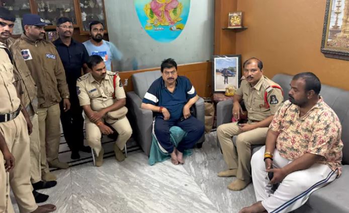 Ramachandra Rao: బీజేపీ రాష్ట్ర అధ్యక్షుడు రాంచందర్ రావు హౌస్ అరెస్ట్