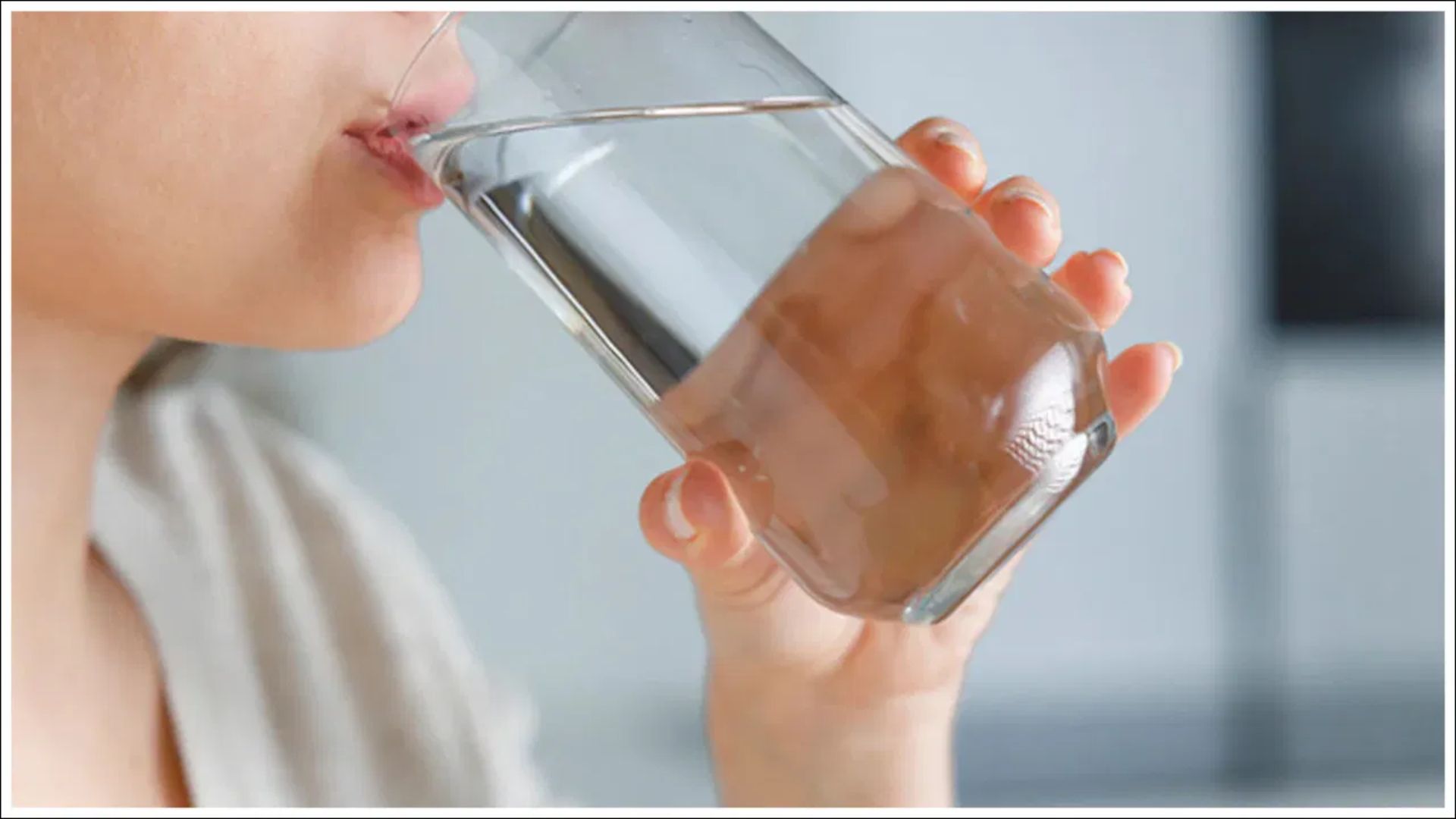 Health Tips: నీరు అతిగా తాగితే ఏమౌతుందో తెలుసా?