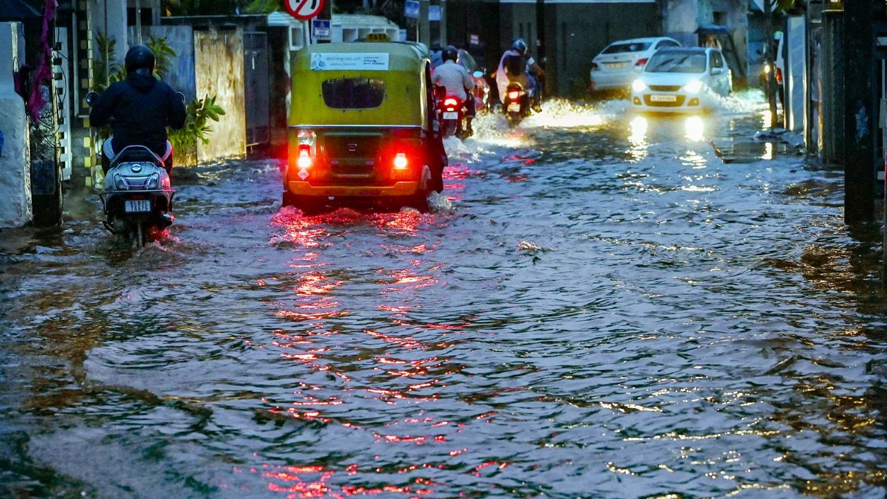 Heavy Rain Alert: ఉత్తరాది రాష్ట్రాలకు భారీ వర్ష సూచన.! హెచ్చరికలు జారీ.!