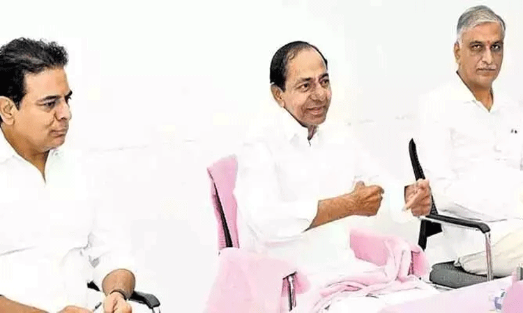 KCR: ఫామ్‌హౌస్‌లో మంతనాలు.. కేసీఆర్‌తో బీఆర్ఎస్ నేతల భేటీ