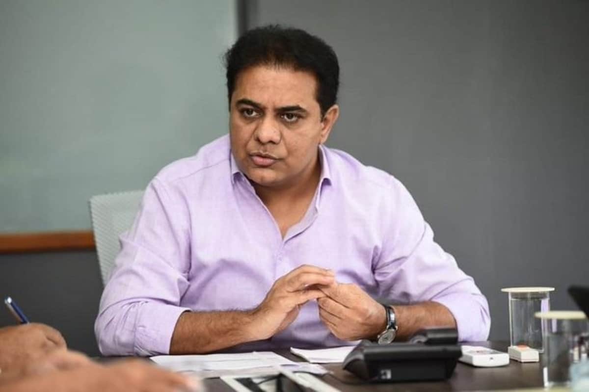 KTR: బీఆర్ఎస్ శ్రేణులకు కేటీఆర్ కీలక పిలుపు.. కష్టకాలంలో ప్రజలకు అండగా ఉండండి!