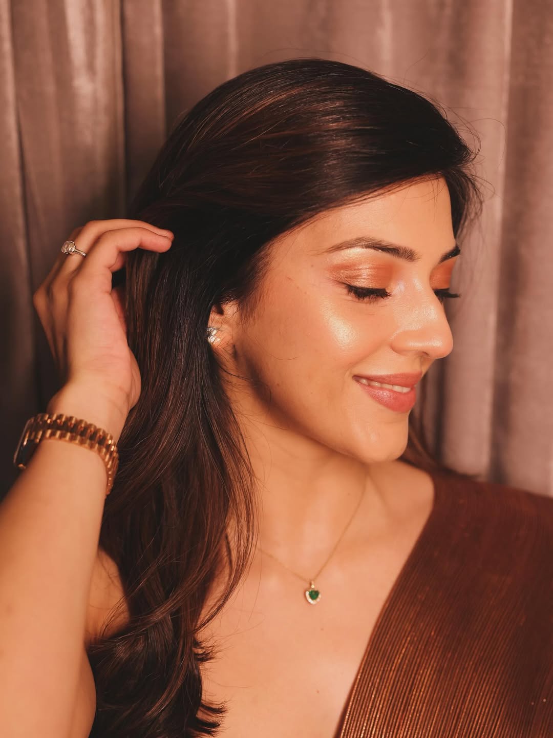 కృష్ణగాడి వీర ప్రేమ గాద సినిఇండస్ట్రీలోకి అడుగుపెట్టింది మెహ్రీన్