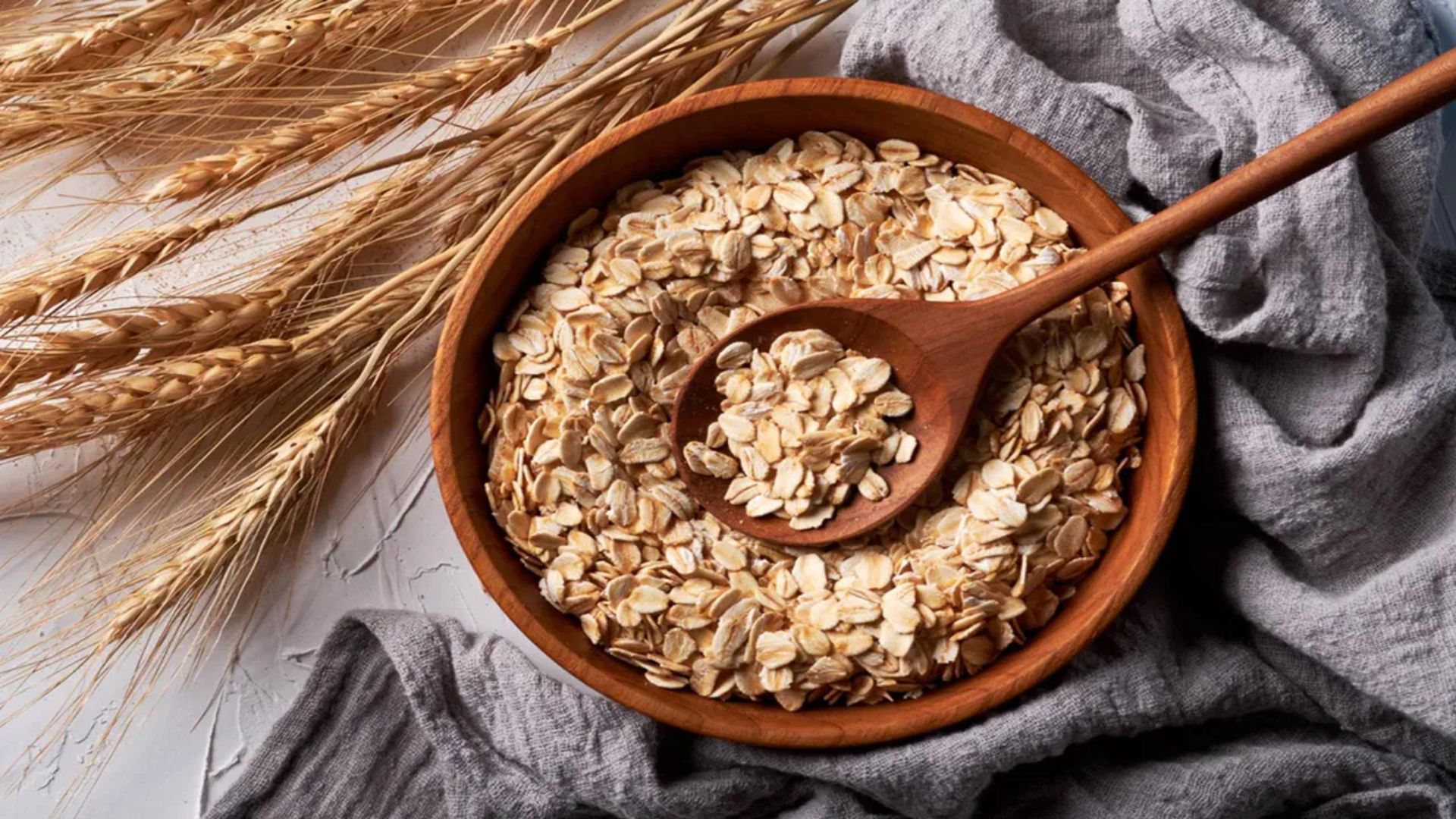 Oats: ఓట్స్ ఆరోగ్యానికి మంచివని అతిగా తింటున్నారా?