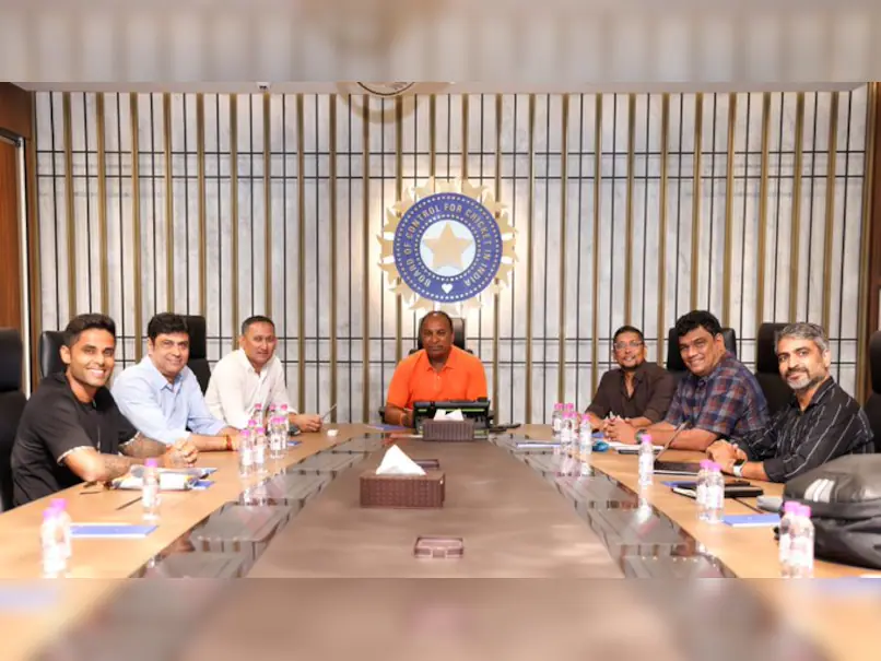India’s Asia Cup 2025: ఆసియా కప్ 2025కు భారత జట్టు ప్రకటన.. శ్రేయస్ అయ్యర్‌కు బిగ్ షాక్ ఇచ్చిన బీసీసీఐ