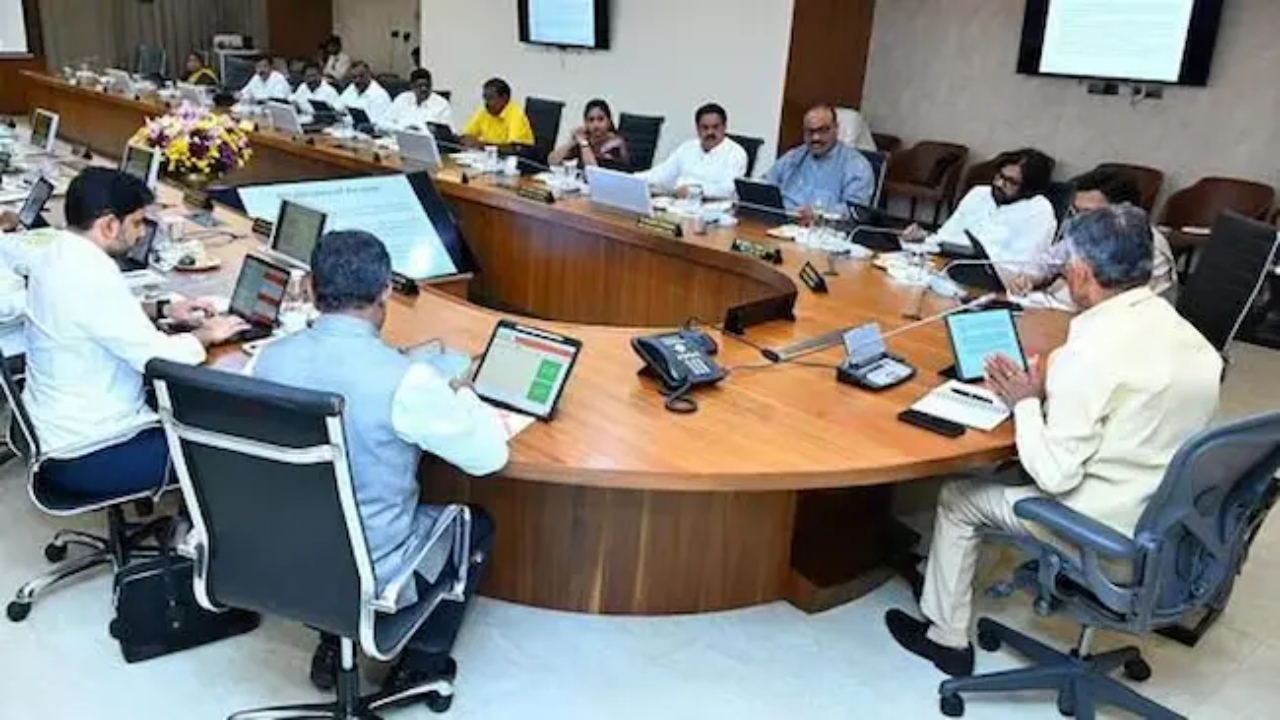AP Cabinet Meeting: జిల్లాల పేర్ల మార్పునకు సీఎం నిర్ణయం
