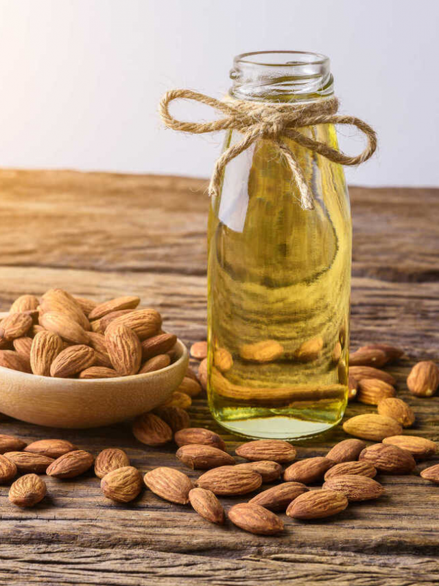 Almond Oil: జుట్టు సమస్యలకు బాదం నూనెతో చెక్!