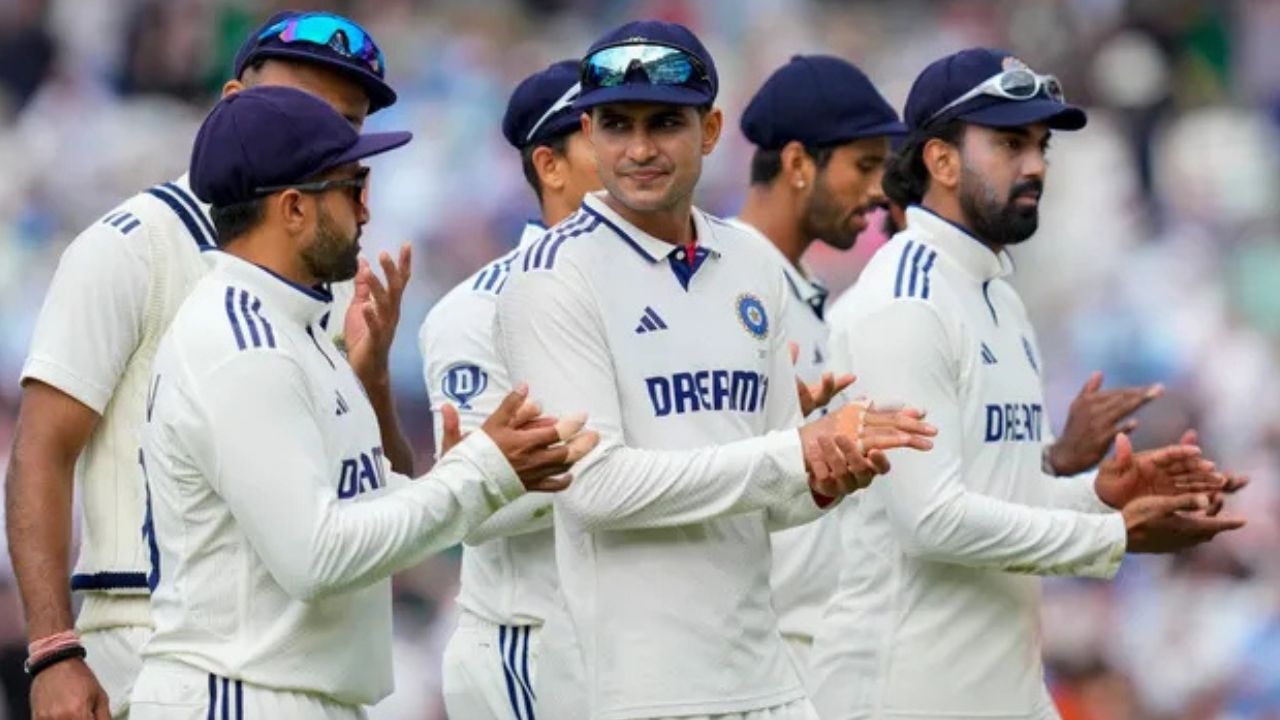 IND vs ENG : నిప్పులు చెరిగిన భారత బౌలర్లు.. ఇంగ్లాండ్ 247 పరుగులకు ఆలౌట్