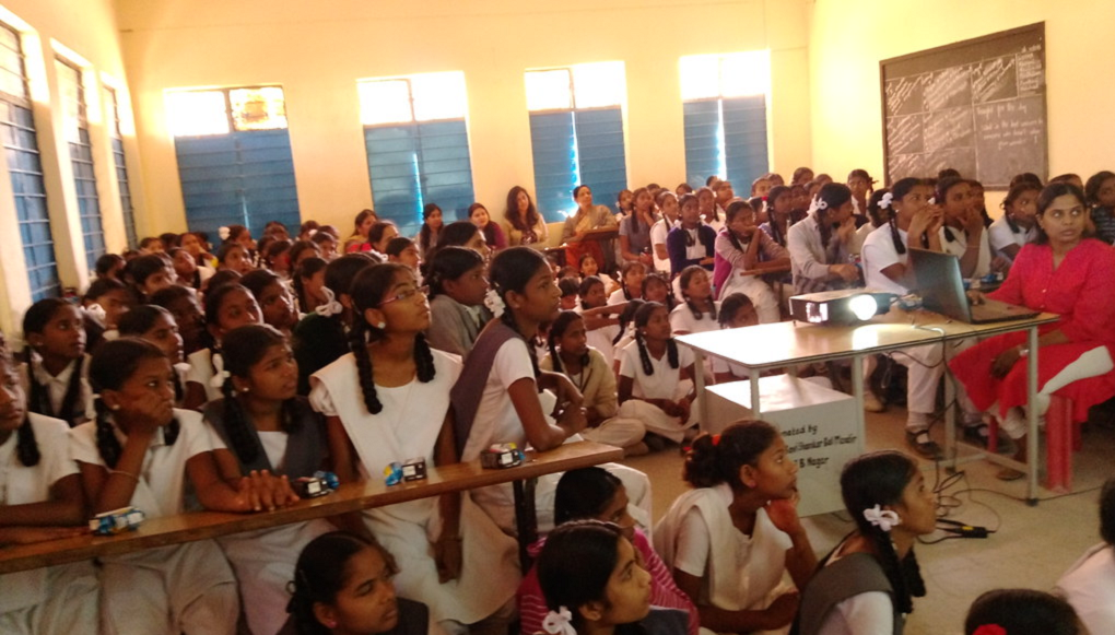 Karnataka to roll out AI-based facial recognition attendance in schools Karnataka to roll out AI-based facial recognition attendance in schools