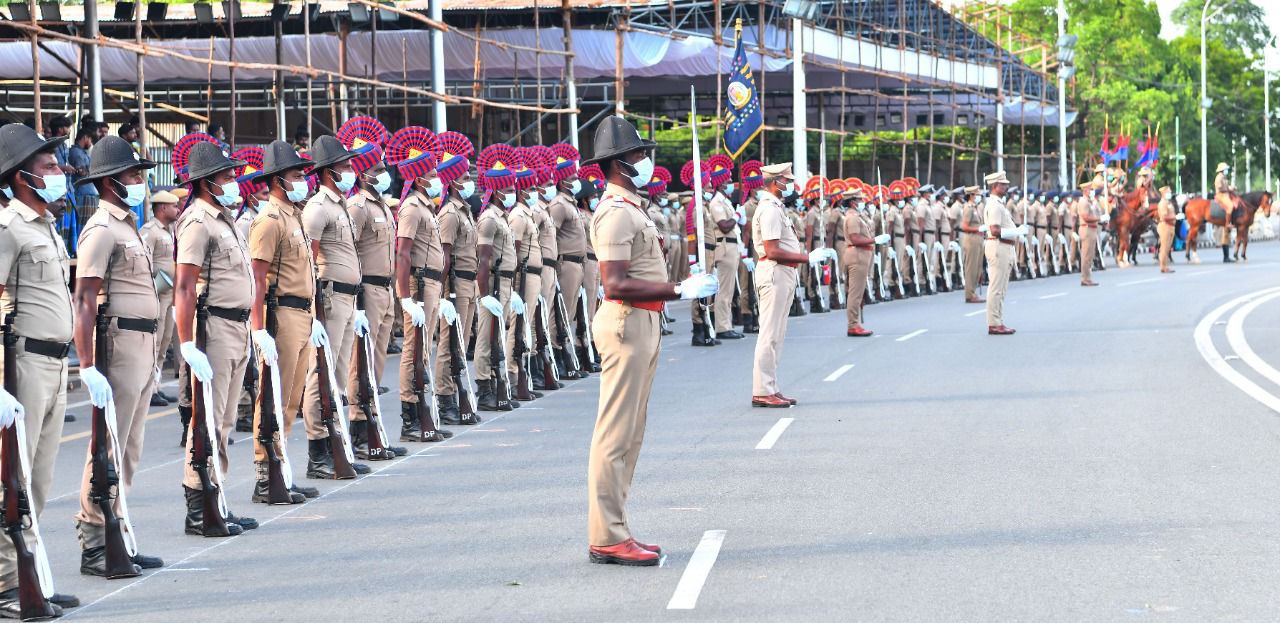 Tamil Nadu Police has identified more than 4000 of its personnel suffering for anxiety issues. Tamil Nadu Police has identified more than 4000 of its personnel suffering for anxiety issues.