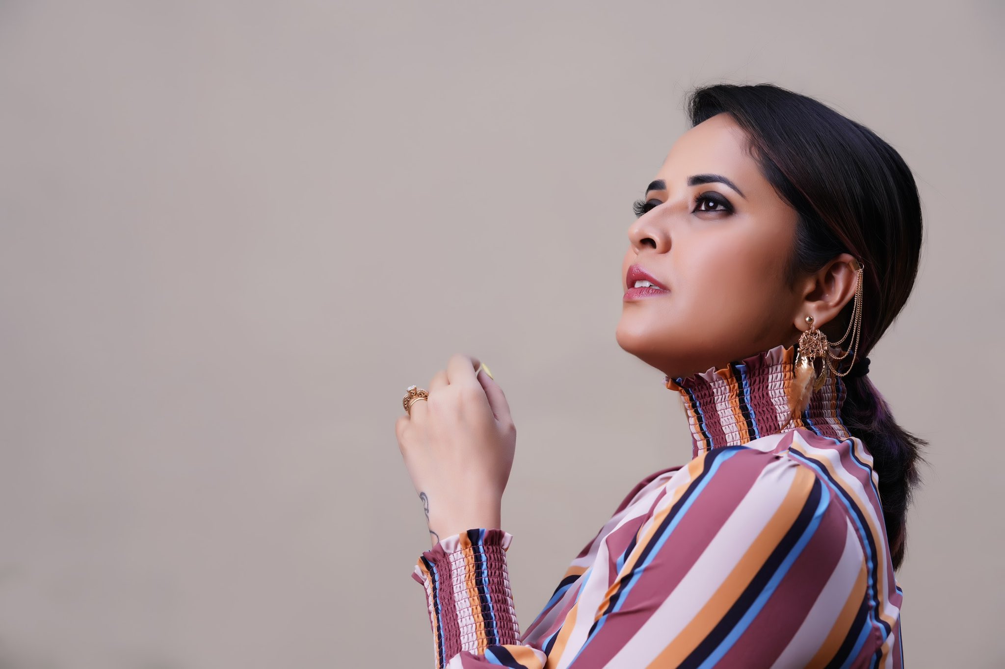 anasuya bharadwaj anchor anasuya bharadwaj anchor