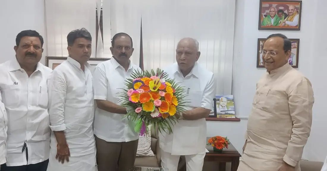 Anand Mamani with Yeddiyurappa