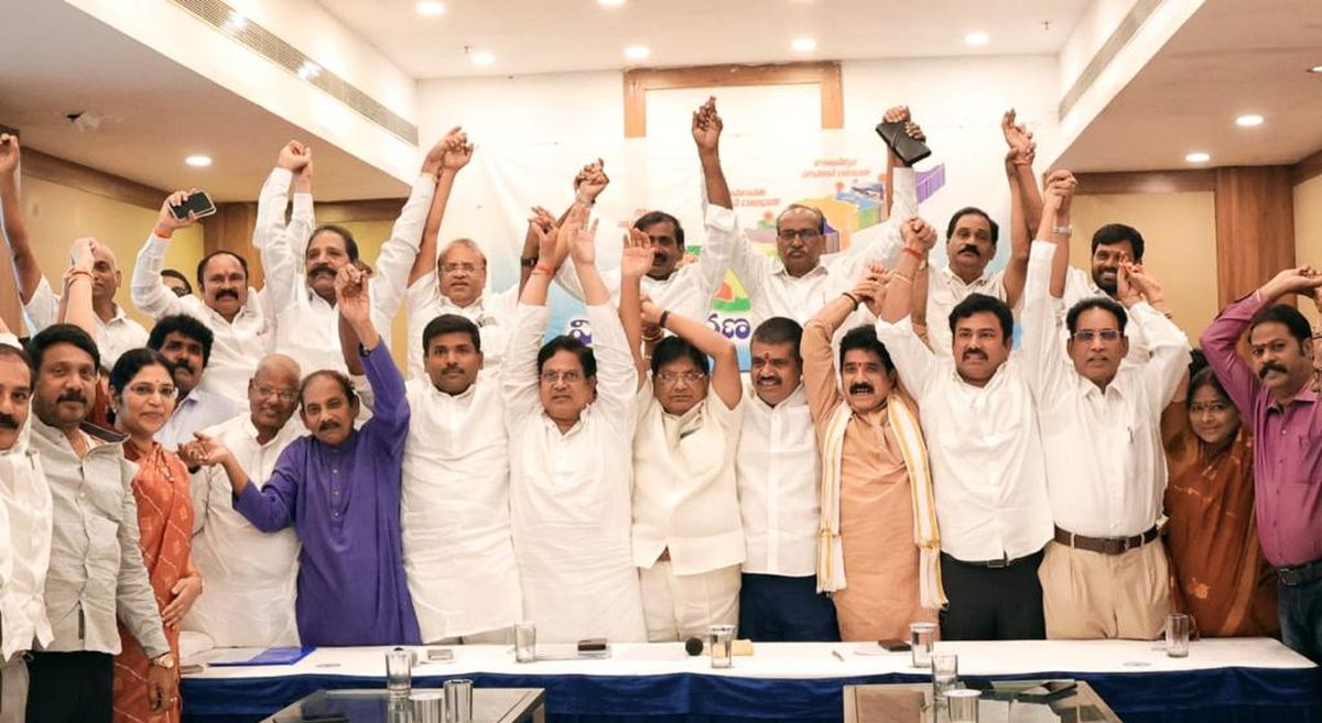 Vizag JAC Members of 3 capitals JAC.