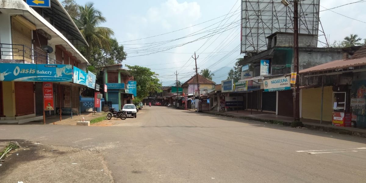 Deserted town in Idukki due to the UDF Hartal. (Supplied) Deserted town in Idukki due to the UDF Hartal. (Supplied)