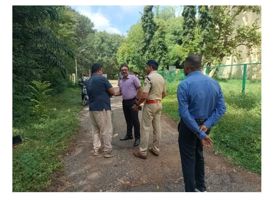 Mysore city police commissioner Chandragupta visiting the spot where the retired IB official was murdered in Mysore on November 4