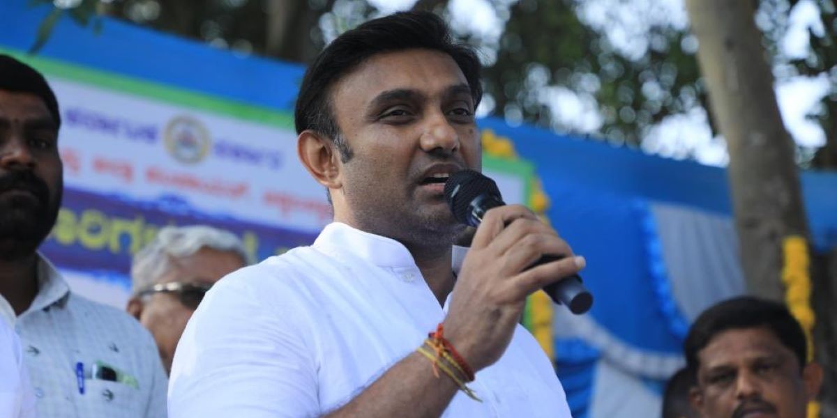 Karnataka Health Minister K Sudhakar. (mla_sudhakar/Twitter)