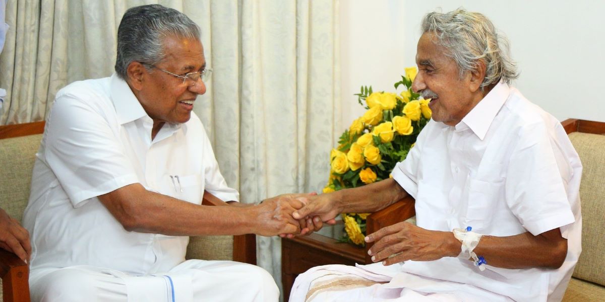 Kerala Chief Minister Pinarayi Vijayan (left) with his predecessor Oommen Chandi. (pinarayivijayan/Twitter) Kerala Chief Minister Pinarayi Vijayan (left) with his predecessor Oommen Chandy. (pinarayivijayan/Twitter)
