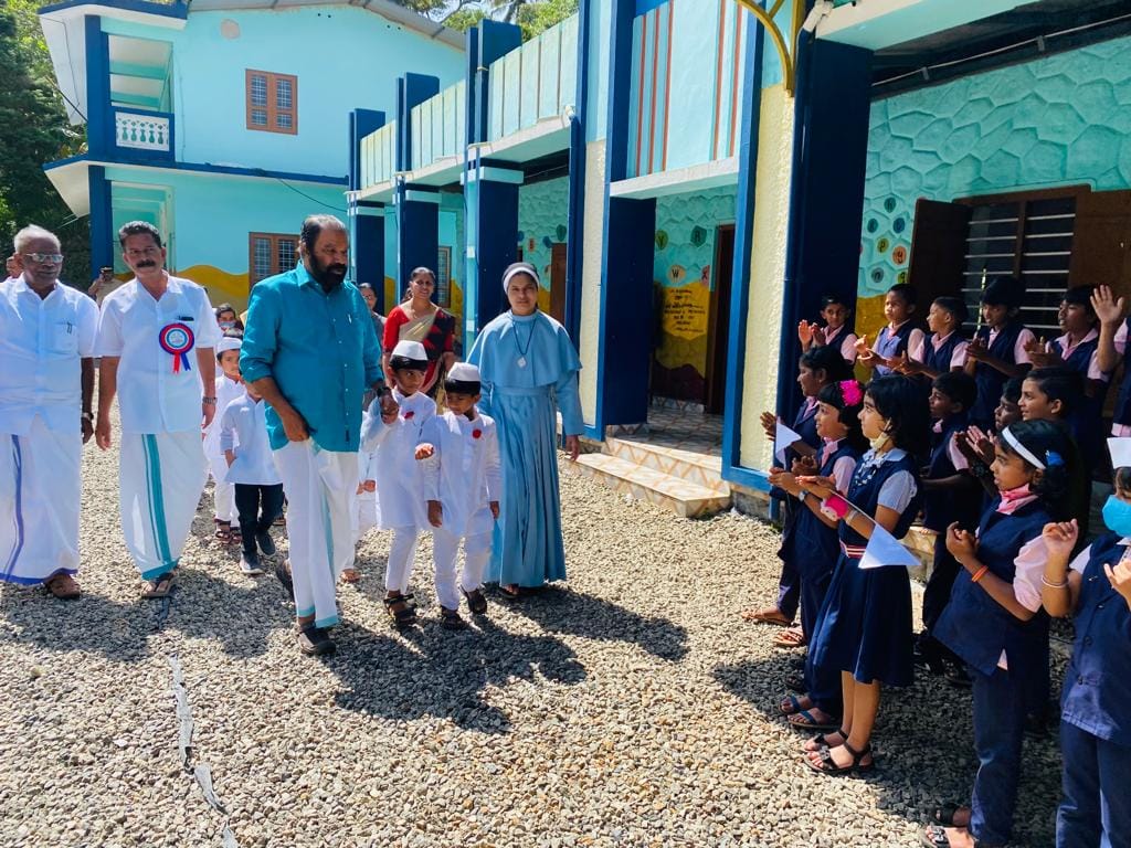 Multi-path FYUGP for colleges, AI-powered classes in Kerala schools